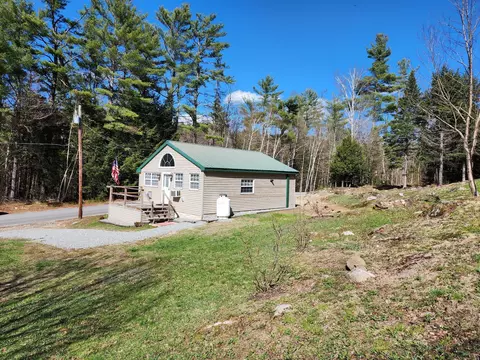 72 Poplar Hill Rd, Mexico, ME 04257