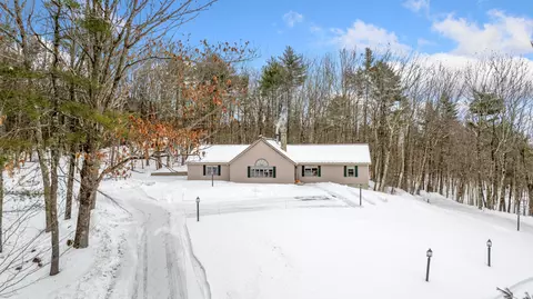 201 Strickland Ferry Rd, Wayne, ME 04284
