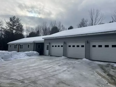 19 Whitetail Rd, Oakland, ME 04963