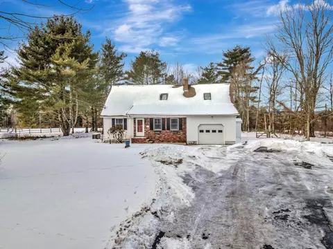 359 Green Rd, Fairfield, ME 04937