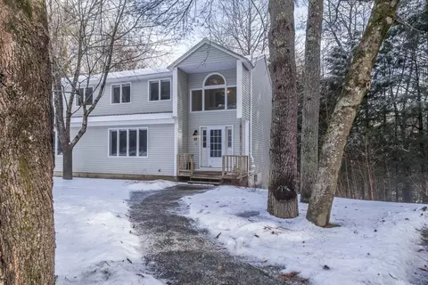 57 Deer Brook Apts Rd #57, North Yarmouth, ME 04097