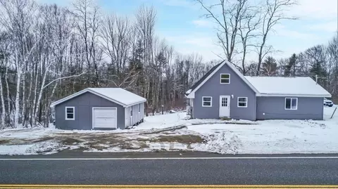 1016 River Rd, Bucksport, ME 04416