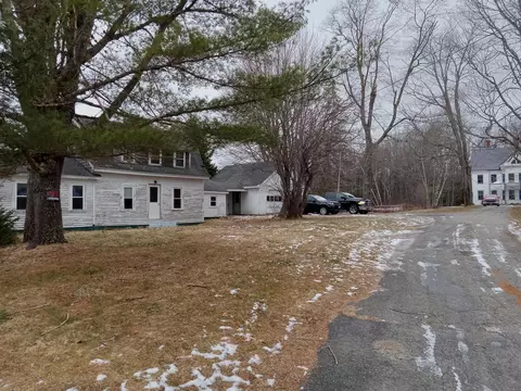 7 Washington St, Milbridge, ME 04658
