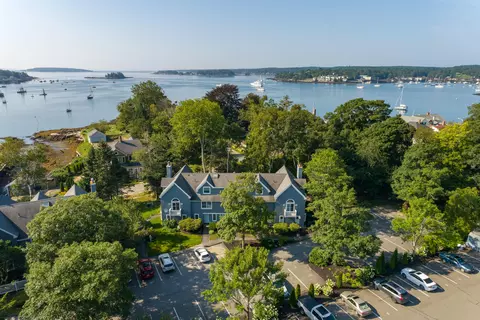 8 Mcfarland Point Dr #31, Boothbay Harbor, ME 04538