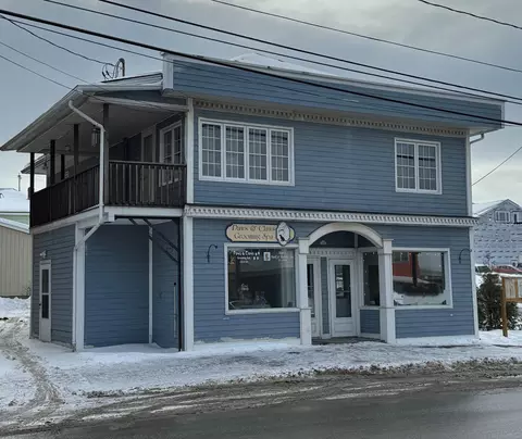 313 Main St, Madawaska, ME 04756