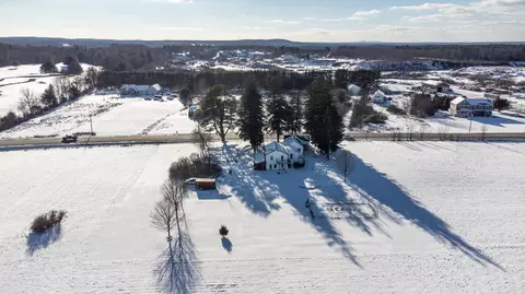 61 New County Rd, Saco, ME 04072