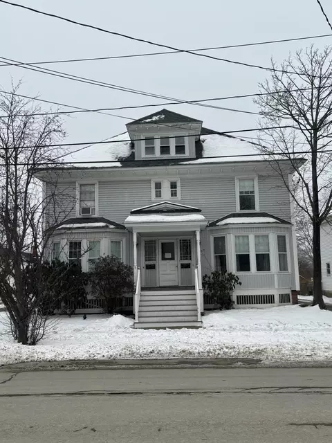 59 Fern St, Bangor, ME 04401