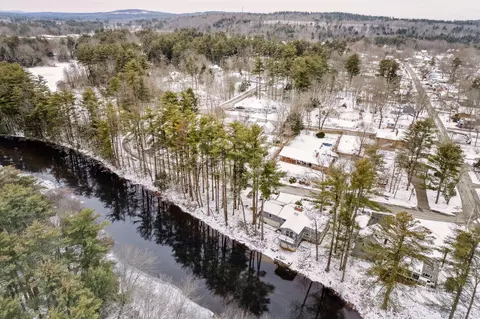 4 Marginal Way, Sanford, ME 04083