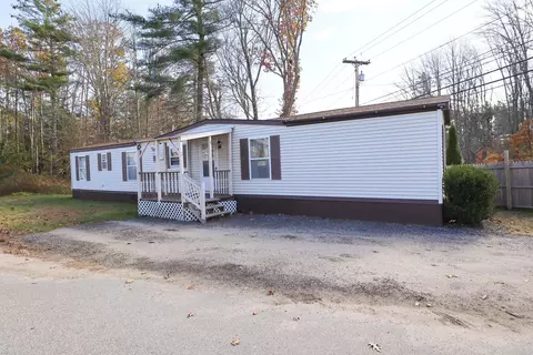 2 Kathy Ave, Arundel, ME 04046