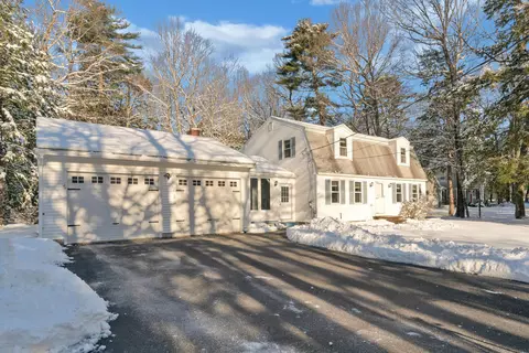 36 Park Rd, Windham, ME 04062