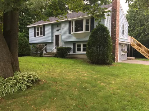 31 Southgate Ave, Biddeford, ME 04005