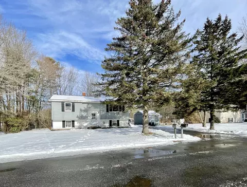 12 Irene St, Lisbon, ME 04250