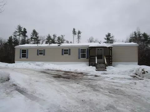 127 Foxboro Rd, Lovell, ME 04051