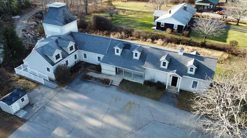 333 Main St, Springvale, ME 04083
