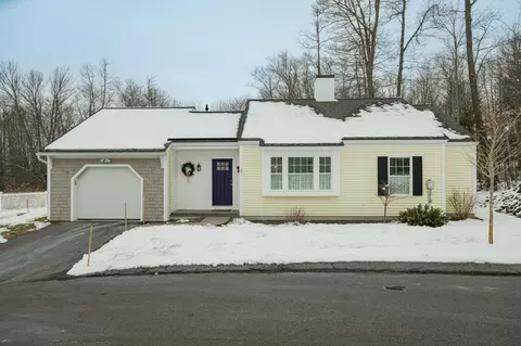 3 Bexhill Way #40, South Portland, ME 04106