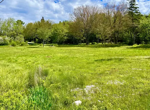 821 Tremont Rd, Tremont, ME 04674