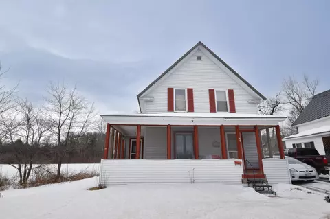 47 Riverside St, Milo, ME 04463