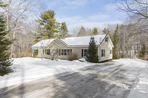 11 Montsweag Valley Rd, Wiscasset, ME 04578