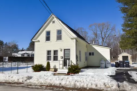 65 Carroll St, Old Town, ME 04468