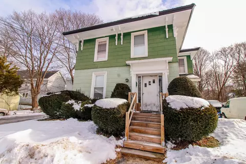 12 Wiley St, Bangor, ME 04401