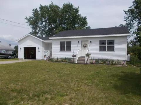 135 S Main St, Andover, ME 04216