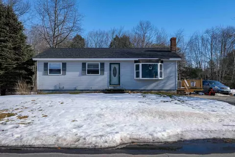 21 Faith St, Lisbon, ME 04252