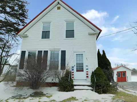 49 Dexter Rd, Corinna, ME 04928