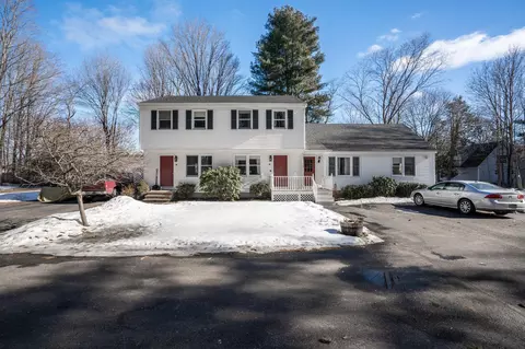 88 South St, Gorham, ME 04038