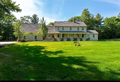 169 York Woods Rd, South Berwick, ME 03908