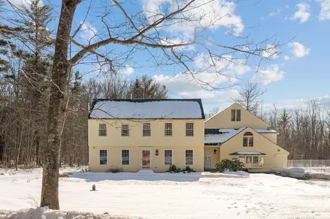 50 Beaver Rd, Auburn, ME 04210