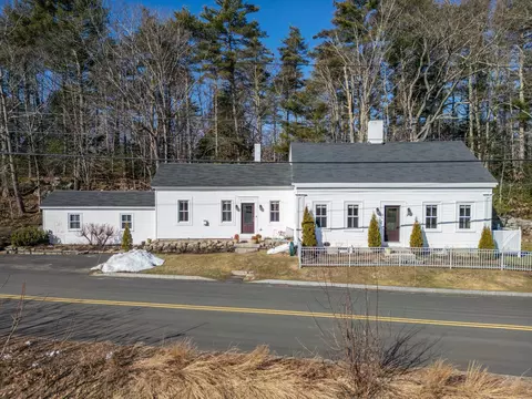 344 Clay Hill Rd, York, ME 03902