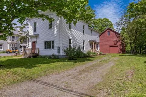 29 Spring St, Dover Foxcroft, ME 04426