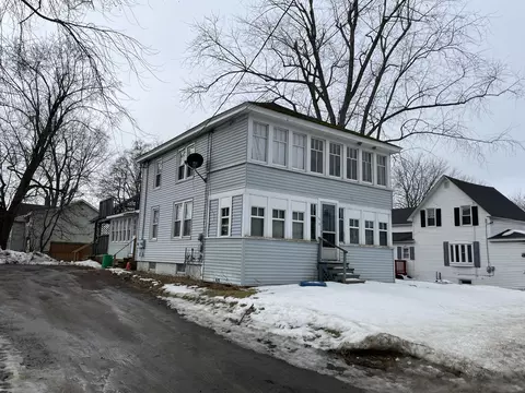 30 Merryfield Ave, Waterville, ME 04901