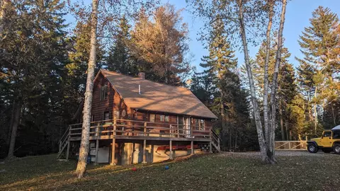 880 Castine Rd, Castine, ME 04421