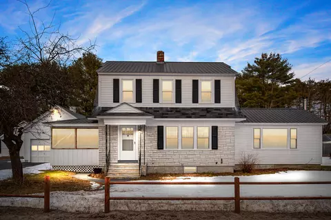 50 Endfield St, Porter, ME 04068