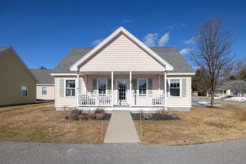 3 Summer Winds Dr #3, Old Orchard Beach, ME 04064