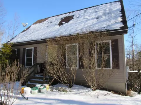 99 Oak Hill Rd, Orland, ME 04472