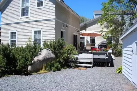 2 Lilac Ln, Mount Desert, ME 04660