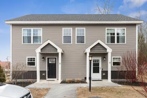 499 Cumberland St #1, Westbrook, ME 04092
