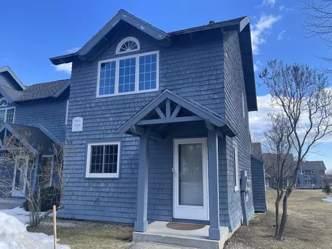 129 Portland Ave #1, Old Orchard Beach, ME 04064