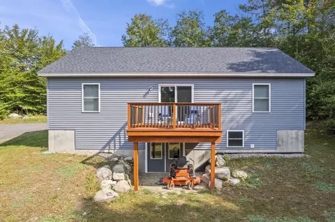 90 Eddie Kahkonen Rd, Norway, ME 04268