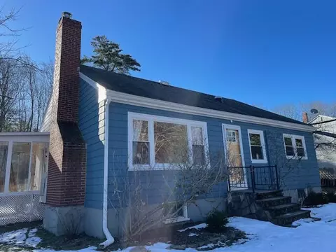 40 Berry Ave, Portland, ME 04103