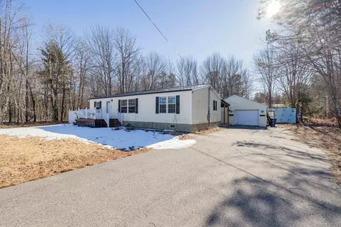 260 Alfred Rd, Kennebunk, ME 04043