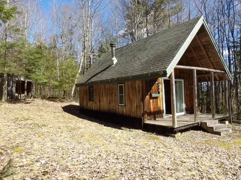 96 Thurston Rd, Cornville, ME 04976