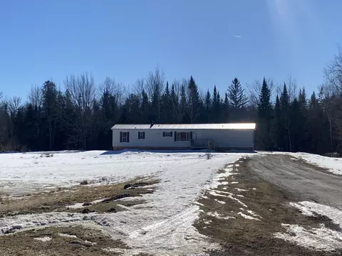 368 Corinth Rd, Hudson, ME 04449