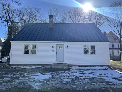 50 Talbot Ave, Rockland, ME 04841