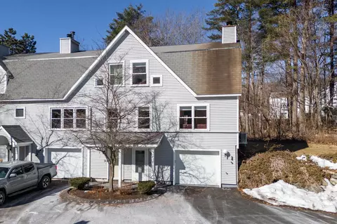 32 Ashley Ln #32, Portland, ME 04103