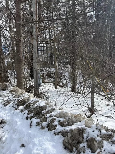 1 Walnut St, Livermore Falls, ME 04254