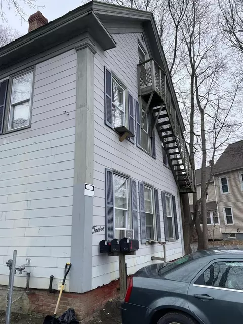 12 Boutelle Ave, Waterville, ME 04901
