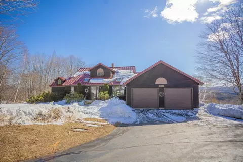 809 Orchard Dr, Wilton, ME 04294